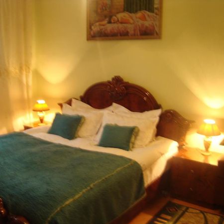 Apartment Narine Jerevan Buitenkant foto