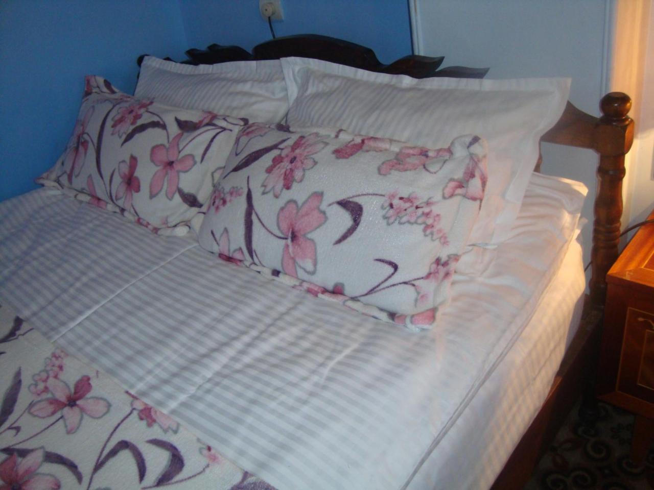 Apartment Narine Jerevan Buitenkant foto