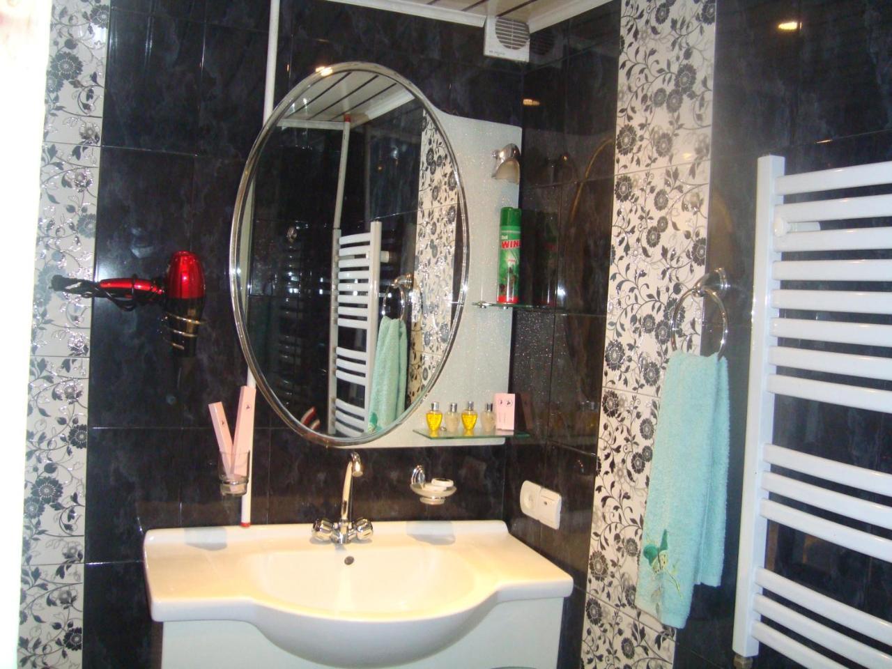 Apartment Narine Jerevan Buitenkant foto
