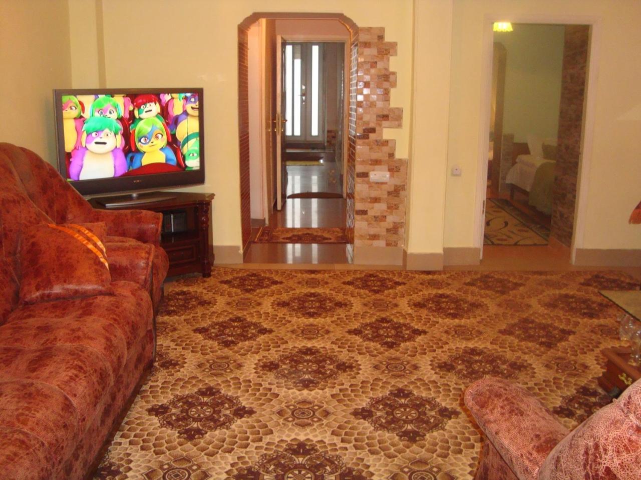 Apartment Narine Jerevan Buitenkant foto