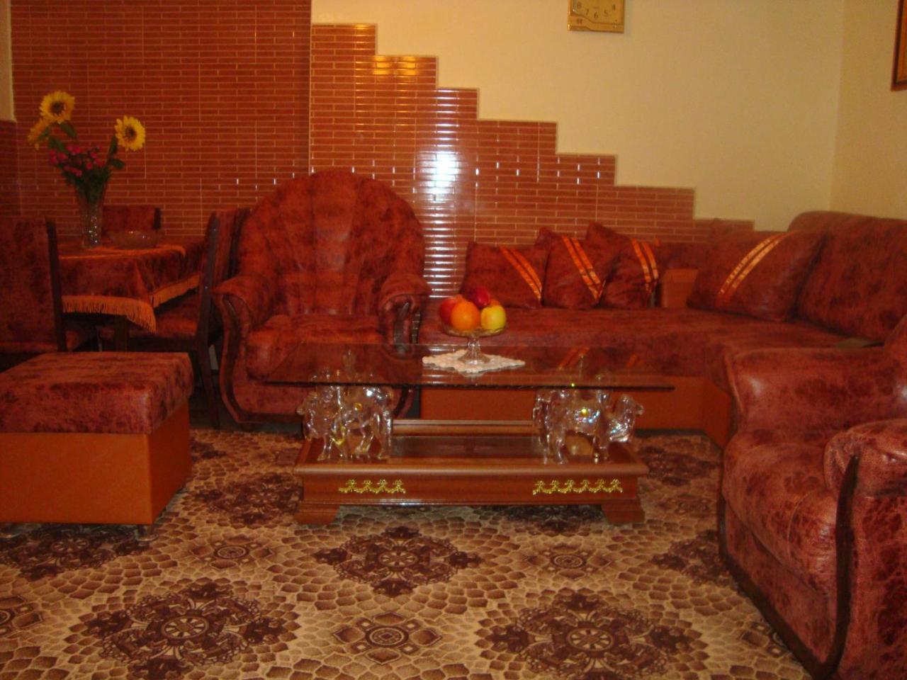Apartment Narine Jerevan Buitenkant foto