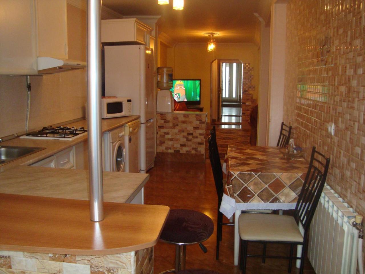 Apartment Narine Jerevan Buitenkant foto